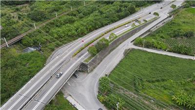 Taiwan Line 9 212K+800~ 214K + 685 Papaya River Bridge Reconstruction Project