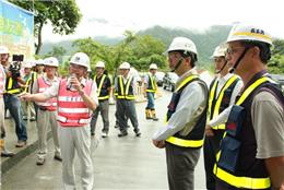 行政院陳政務委員兼工程會主任委員振川參訪蘇花改南澳和平段