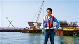 工程上的榮耀、管理者的智慧─ 淡江大橋工程，從排球悟出減碳新工法