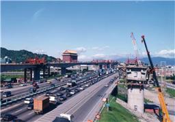 Taipei &amp; Yuansan section ( combination of Project 16 &amp; 17 ) expansion work for Freeway No. 1 of Siwu Elevated Road