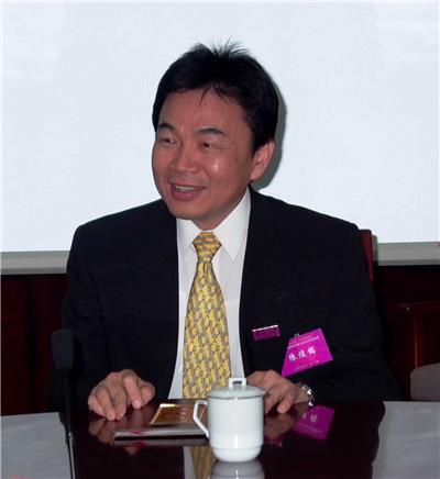 2003年荣获中国南开大学国际商学院聘任为荣誉教授